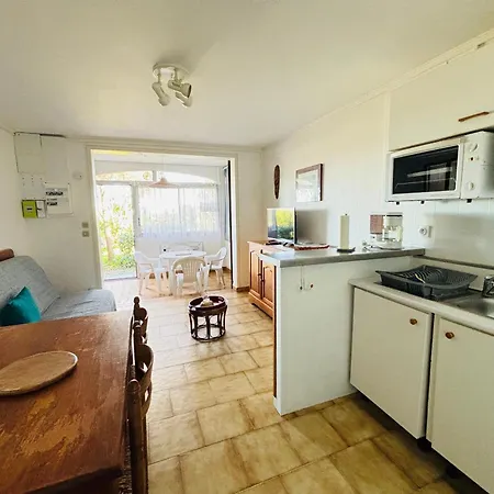 Argeles-Sur-Mer : Appartement T2 Cabine Face A La Mer, 4 Couchages - Fr-1-309-255