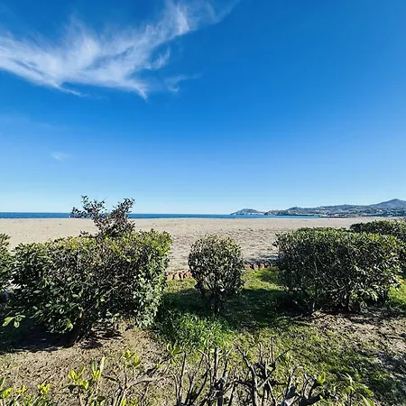 Argelès-sur-Mer : Appartement T2 cabine face à la mer, 4 couchages - FR-1-309-255